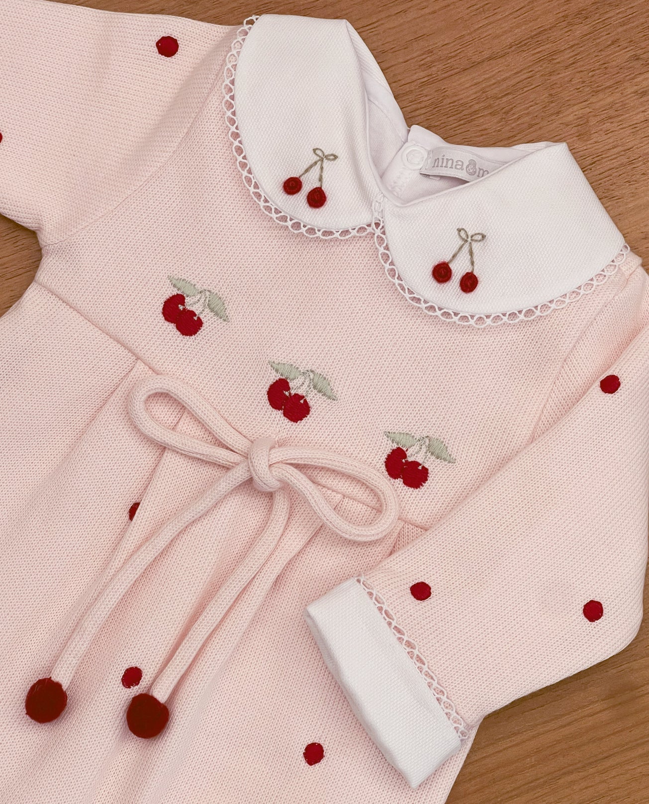 Macacão Cereja Rosa - Nina & Maria Baby Store