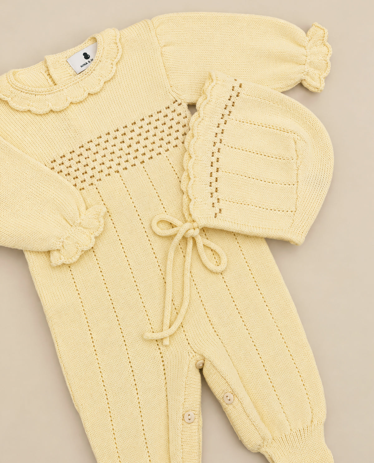 Macacão com Gorrinho Petit Girl Amarelo - Nina & Maria Baby Store