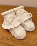 Botinha Babado Off-White Feminina