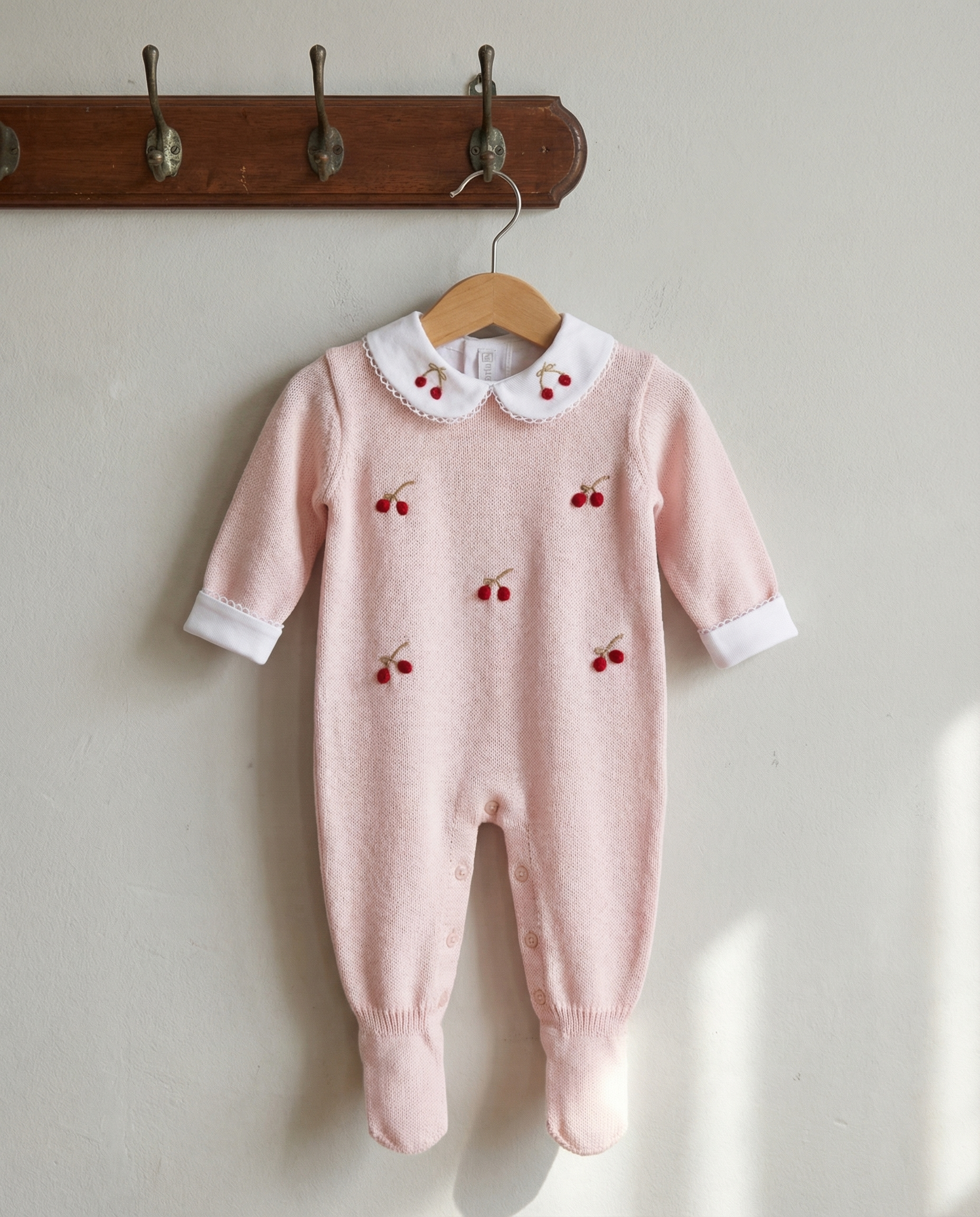 Macacão Cereja Bordado - Rosa - Nina & Maria Baby Store